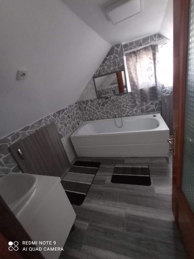 Casa Rool Hotel Turda Bagian luar foto